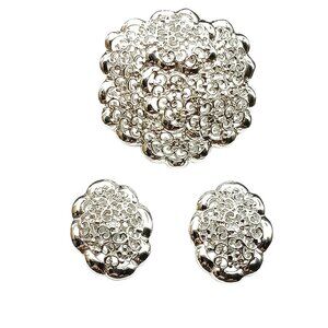 Vintage Celebrity Filigree Silver Tone Brooch & Clip-On Earrings Set Floral